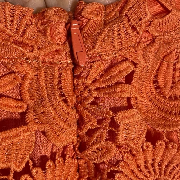 LU LU’S crochet dress. XS sleeveless - Picture 4 of 11